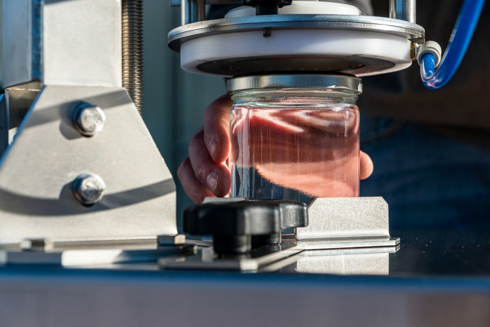 Capsuleuses Twist-off <BR>semi-auto ECOCAP Capsuleuses Twist-off <BR>semi-auto ECOCAP